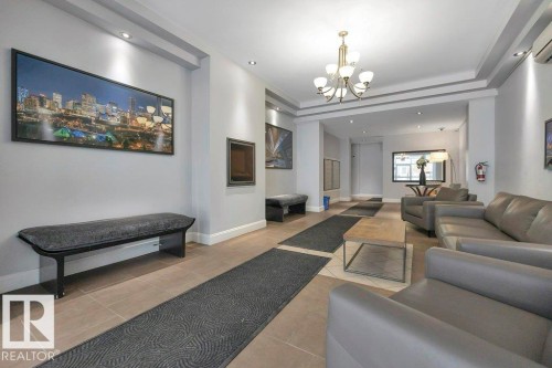 904 9819 104 Street, Edmonton, AB - Indoor Photo Showing Living Room
