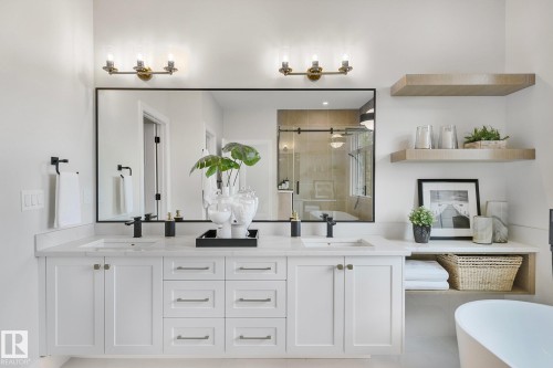 5604 Cautley Cove Cove, Edmonton, AB - Indoor Photo Showing Bathroom