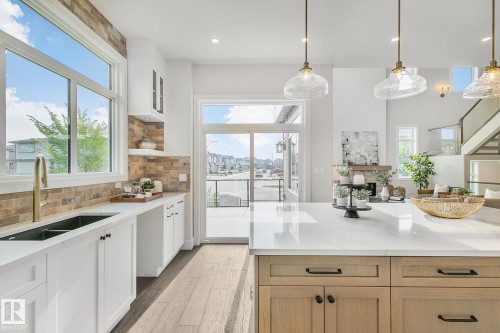 5604 Cautley Cove Cove, Edmonton, AB - Indoor Photo Showing Kitchen With Double Sink With Upgraded Kitchen