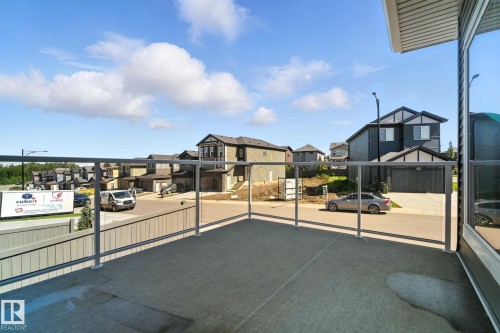 1135 Gyrfalcon Crescent, Edmonton, AB - Outdoor