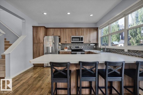 2585 Cole Crescent, Edmonton, AB - Indoor