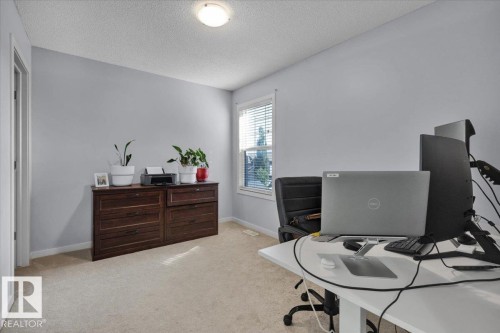 2585 Cole Crescent, Edmonton, AB - Indoor