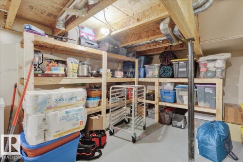 2585 Cole Crescent, Edmonton, AB - Indoor