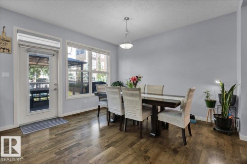 2585 Cole Crescent, Edmonton, AB - Indoor Photo Showing Dining Room