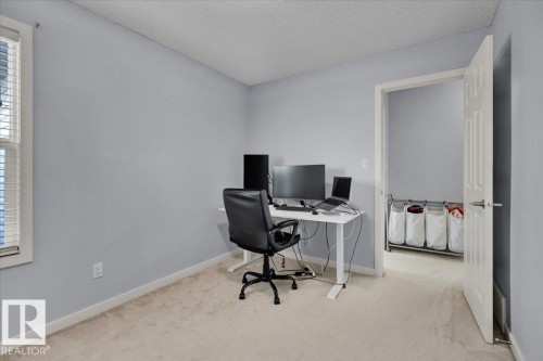 2585 Cole Crescent, Edmonton, AB - Indoor Photo Showing Office