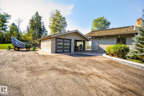 139 Silver Beach, Rural Wetaskiwin County, AB - Outdoor