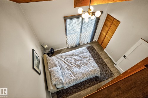 139 Silver Beach, Rural Wetaskiwin County, AB - Indoor Photo Showing Bedroom