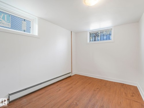 9638 106 Avenue, Edmonton, AB - Indoor Photo Showing Other Room