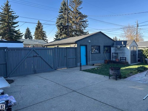 10548 40 Street, Edmonton, AB - Outdoor
