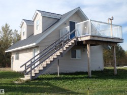 230 59518 Rge Rd 55  Rural Barrhead County, AB T7N 1N3