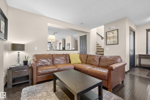 3623 13 Street, Edmonton, AB - Indoor Photo Showing Living Room