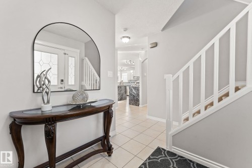 10655 181 Avenue, Edmonton, AB - Indoor Photo Showing Other Room