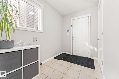 10655 181 Avenue, Edmonton, AB - Indoor Photo Showing Other Room