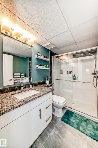 101 10126 144 Street, Edmonton, AB - Indoor Photo Showing Bathroom