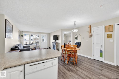 303 13625 34 Street, Edmonton, AB - Indoor
