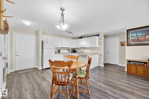 303 13625 34 Street, Edmonton, AB - Indoor