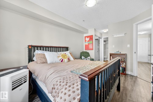 303 13625 34 Street, Edmonton, AB - Indoor Photo Showing Bedroom