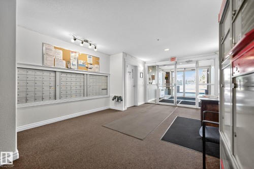 303 13625 34 Street, Edmonton, AB - Indoor Photo Showing Other Room