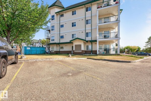 303 13625 34 Street, Edmonton, AB - Outdoor
