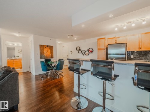 431 11603 Ellerslie Road, Edmonton, AB - Indoor