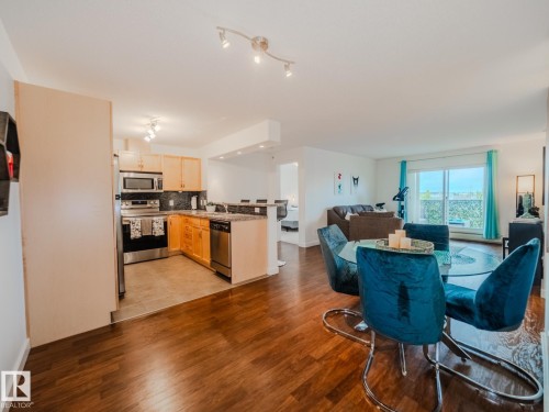 431 11603 Ellerslie Road, Edmonton, AB - Indoor