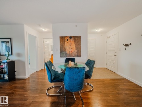431 11603 Ellerslie Road, Edmonton, AB - Indoor Photo Showing Dining Room