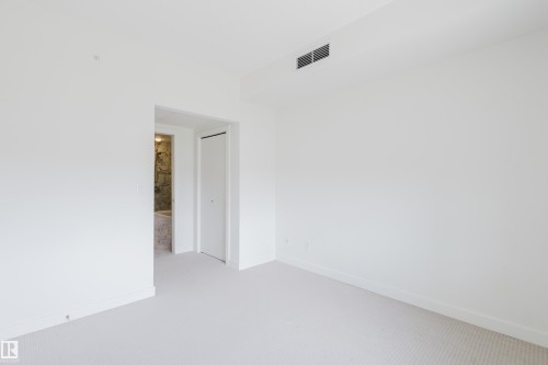 403 2504 109 Street, Edmonton, AB - Indoor Photo Showing Other Room