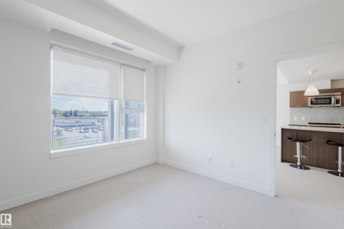 403 2504 109 Street, Edmonton, AB - Indoor Photo Showing Other Room