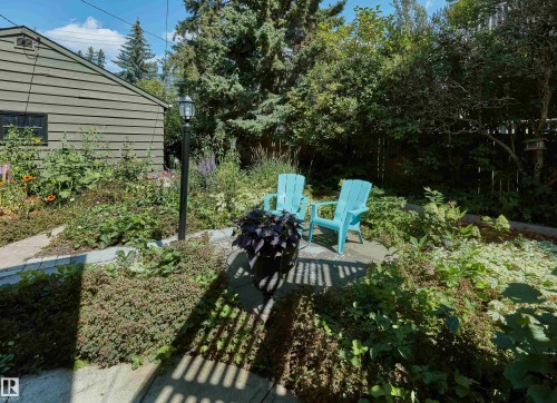 10303 Glenora Crescent, Edmonton, AB - Outdoor