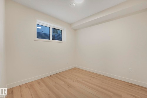 10965 129 Street, Edmonton, AB - Indoor Photo Showing Other Room