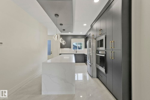 10965 129 Street, Edmonton, AB - Indoor Photo Showing Other Room