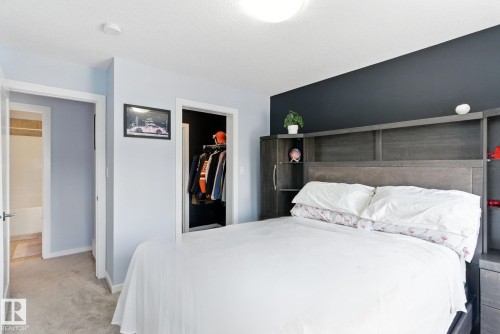 105 1304 Rutherford Rd, Edmonton, AB - Indoor Photo Showing Bedroom