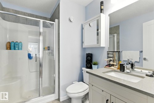 105 1304 Rutherford Rd, Edmonton, AB - Indoor Photo Showing Bathroom