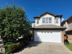 8361 shaske Crescent  Edmonton, AB T6R 0B4
