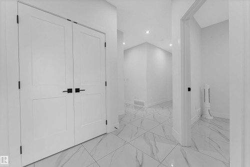 5814 Peltier Close, Beaumont, AB - Indoor Photo Showing Other Room