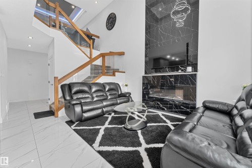 5814 Peltier Close, Beaumont, AB - Indoor