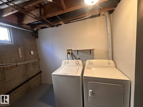 7504 77 Avenue, Edmonton, AB - Indoor Photo Showing Laundry Room