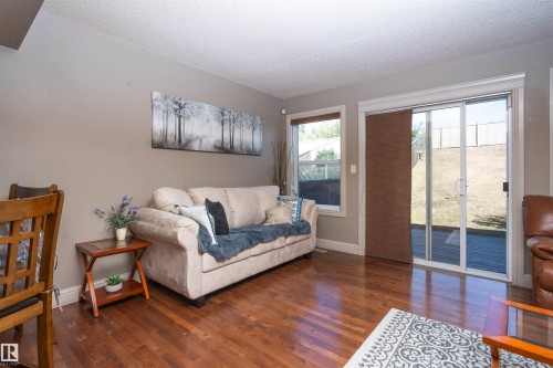3533 11 Street, Edmonton, AB - Indoor