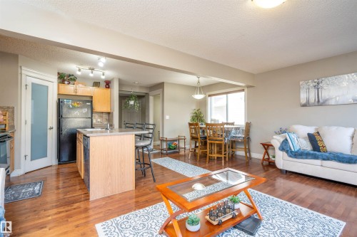 3533 11 Street, Edmonton, AB - Indoor