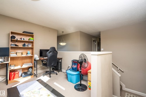 3533 11 Street, Edmonton, AB - Indoor Photo Showing Other Room