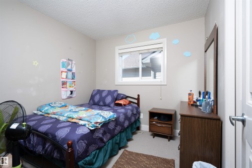 3533 11 Street, Edmonton, AB - Indoor Photo Showing Bedroom