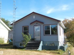 4801 47 Street  Two Hills, AB T0B 4K0