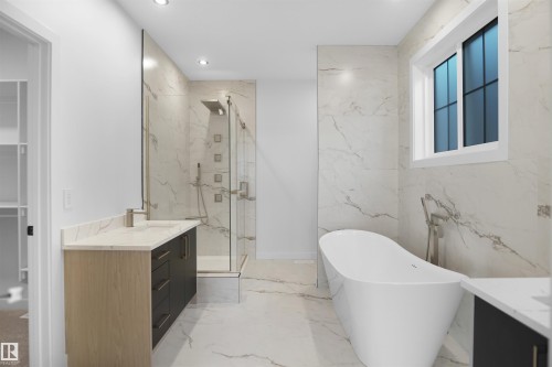 27 Trill Point, Spruce Grove, AB - Indoor Photo Showing Bathroom