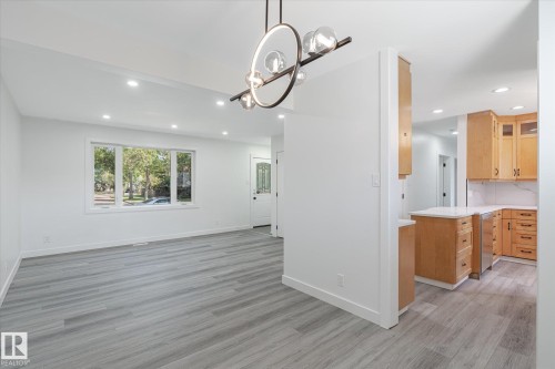 13043 Sherbrooke Avenue, Edmonton, AB - Indoor