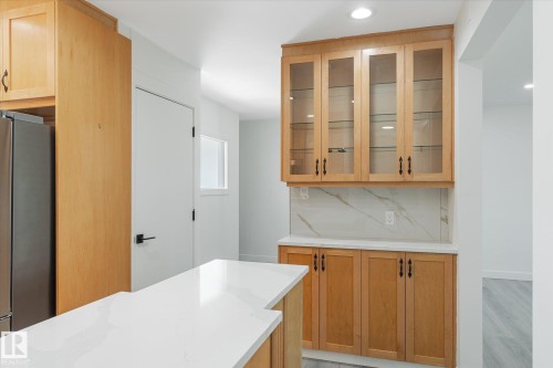 13043 Sherbrooke Avenue, Edmonton, AB - Indoor Photo Showing Kitchen