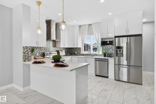 4710 35 Street  Beaumont, AB T4X 2Y4