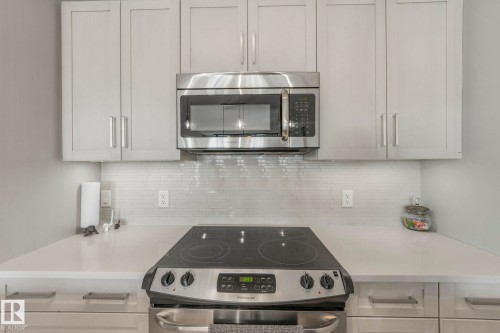 409 625 Leger Way Nw, Edmonton, AB - Indoor Photo Showing Kitchen