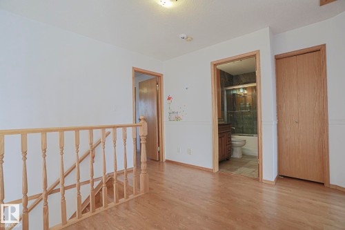 16120 57A Street Nw, Edmonton, AB - Indoor Photo Showing Other Room