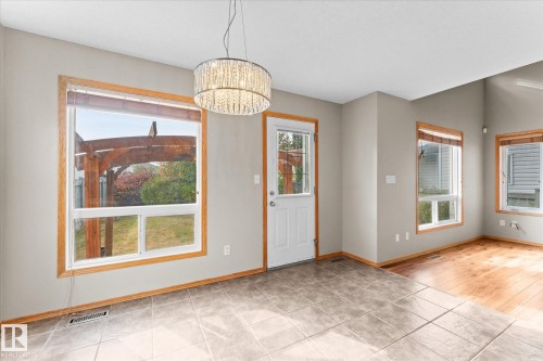121 Castle Drive, Edmonton, AB - Indoor Photo Showing Other Room