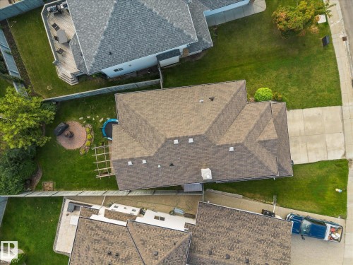 121 Castle Drive, Edmonton, AB - Outdoor